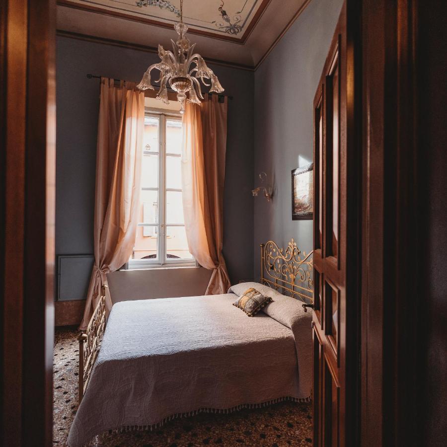 Salotto Delle Arti Hotel Modena Buitenkant foto