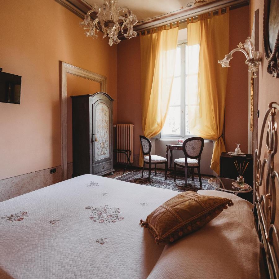 Salotto Delle Arti Hotel Modena Buitenkant foto