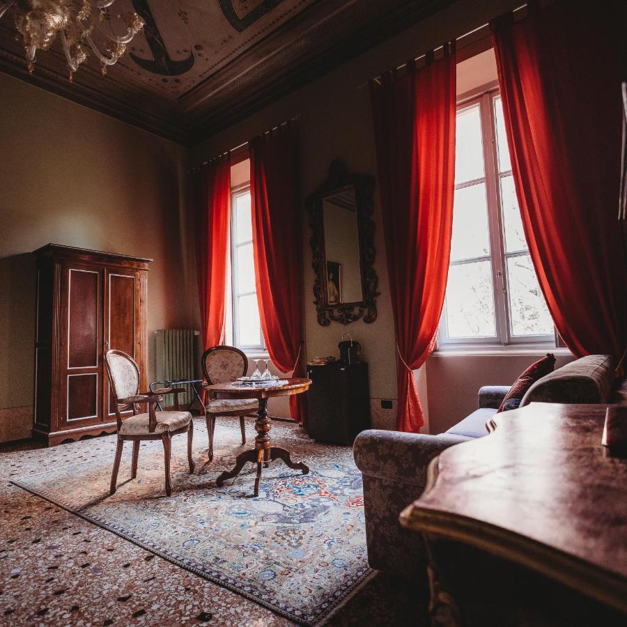 Salotto Delle Arti Hotel Modena Buitenkant foto