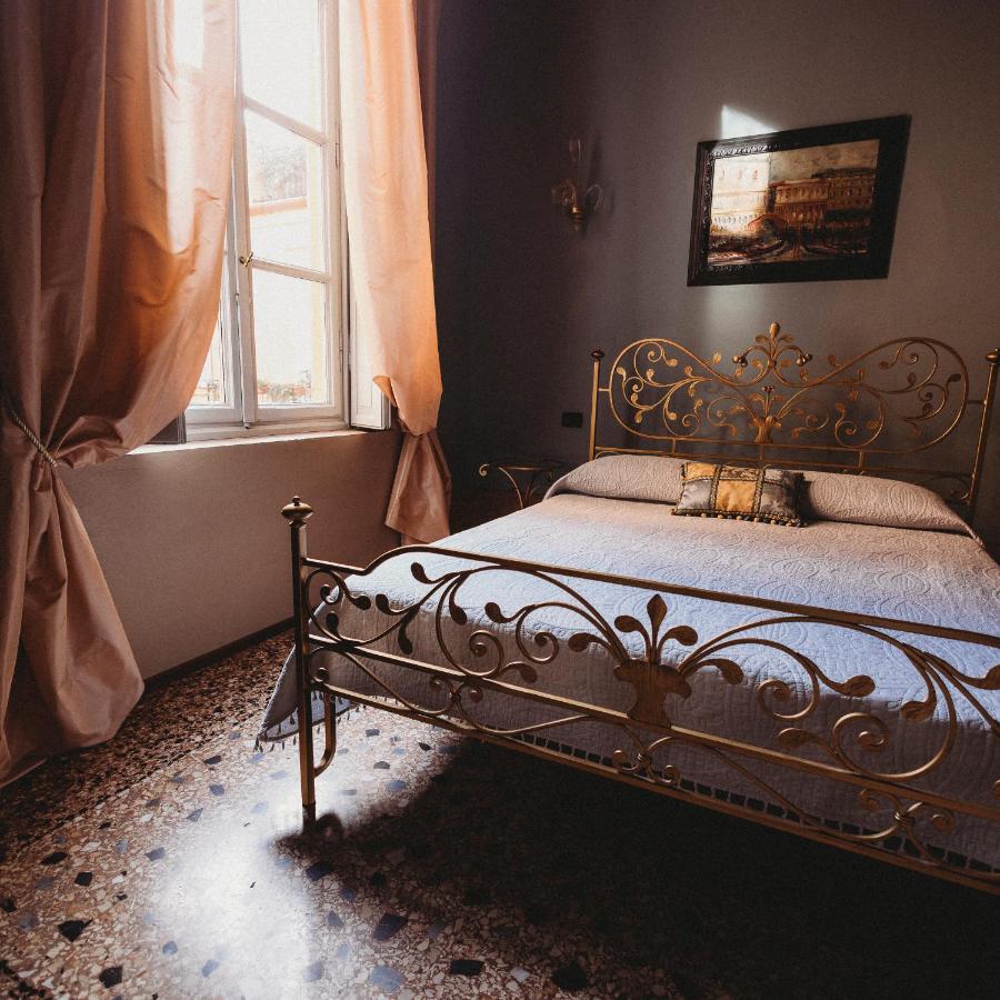 Salotto Delle Arti Hotel Modena Buitenkant foto