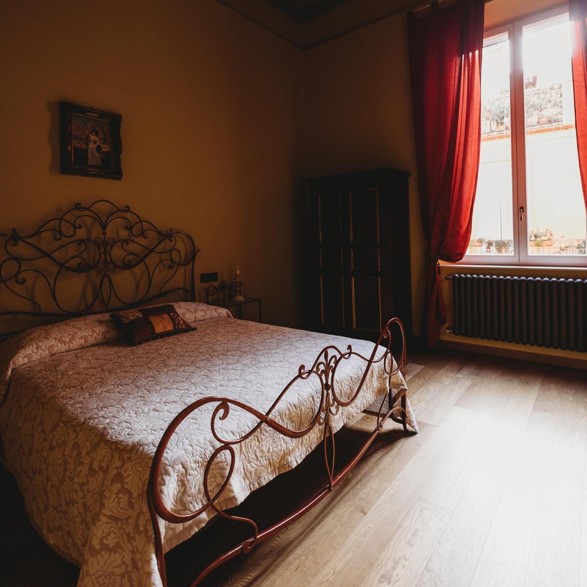 Salotto Delle Arti Hotel Modena Buitenkant foto